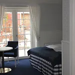 Hotel Kirstine 4*
