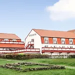 Kirstine Hotel 4*