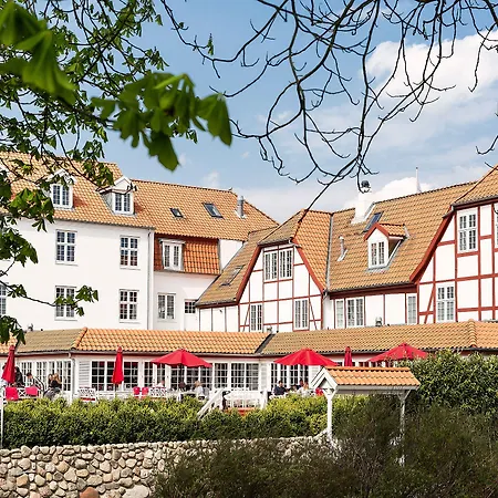 Hotel Kirstine 4*